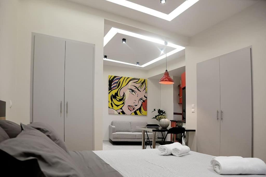 Apartment At Eksarhia Center Athens Exterior photo