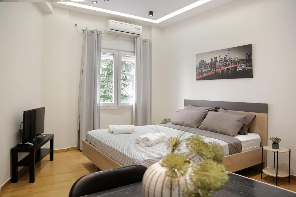 Apartment At Eksarhia Center Athens Exterior photo
